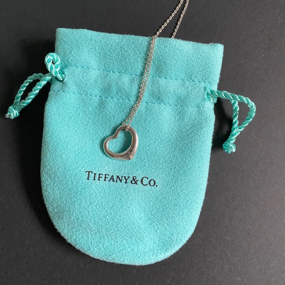 🎁 TIFFANY Elsa Peretti Open Heart Necklace - Picture 1 of 6
